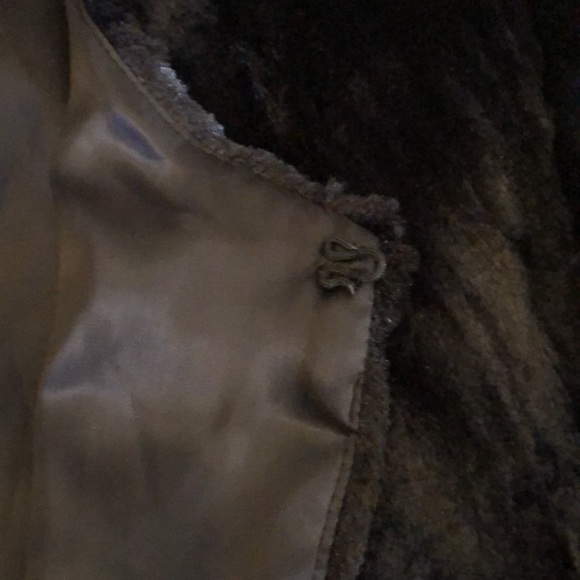 EUC black j.lo faux fur jacket - Picture 3 of 8